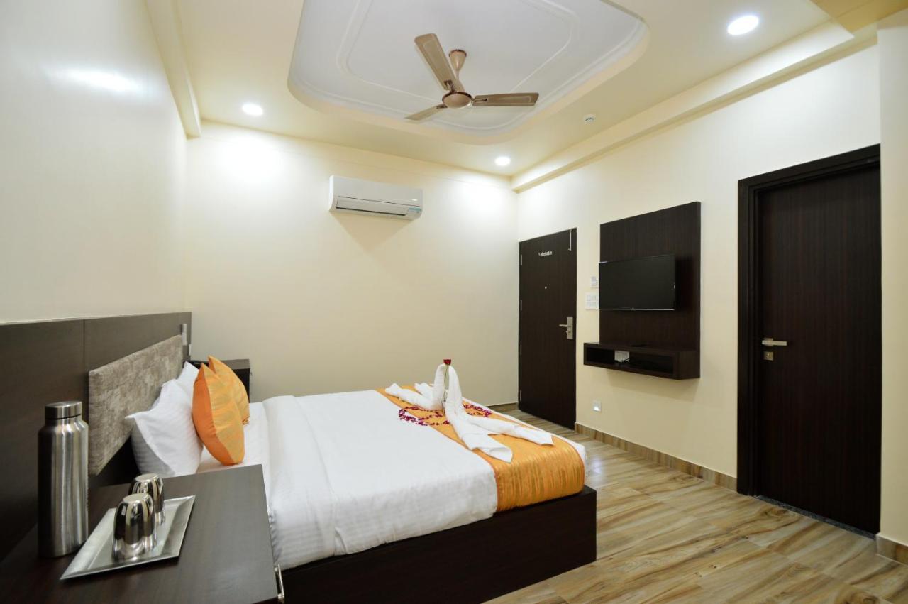Kapish Home-All Pure Veg Jaipur Buitenkant foto