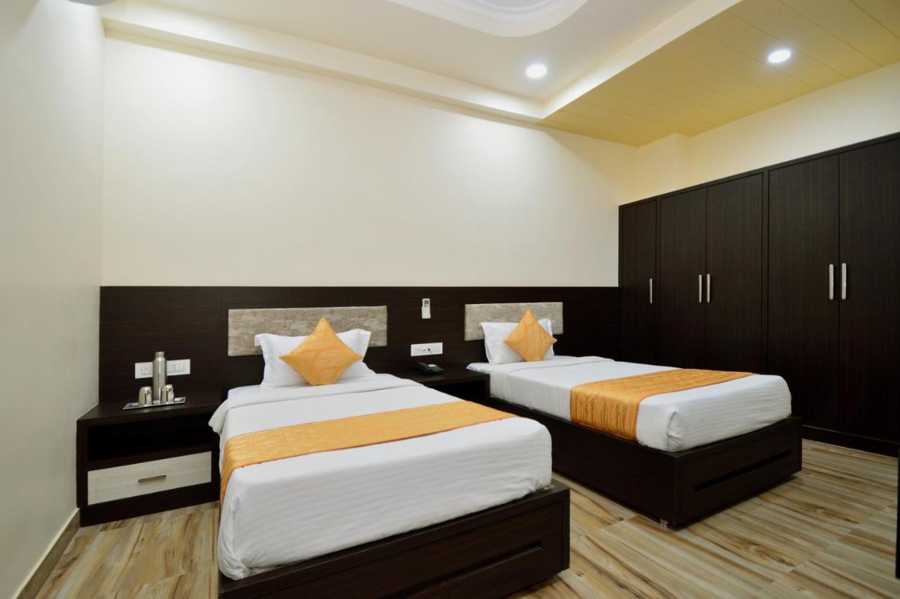 Kapish Home-All Pure Veg Jaipur Buitenkant foto