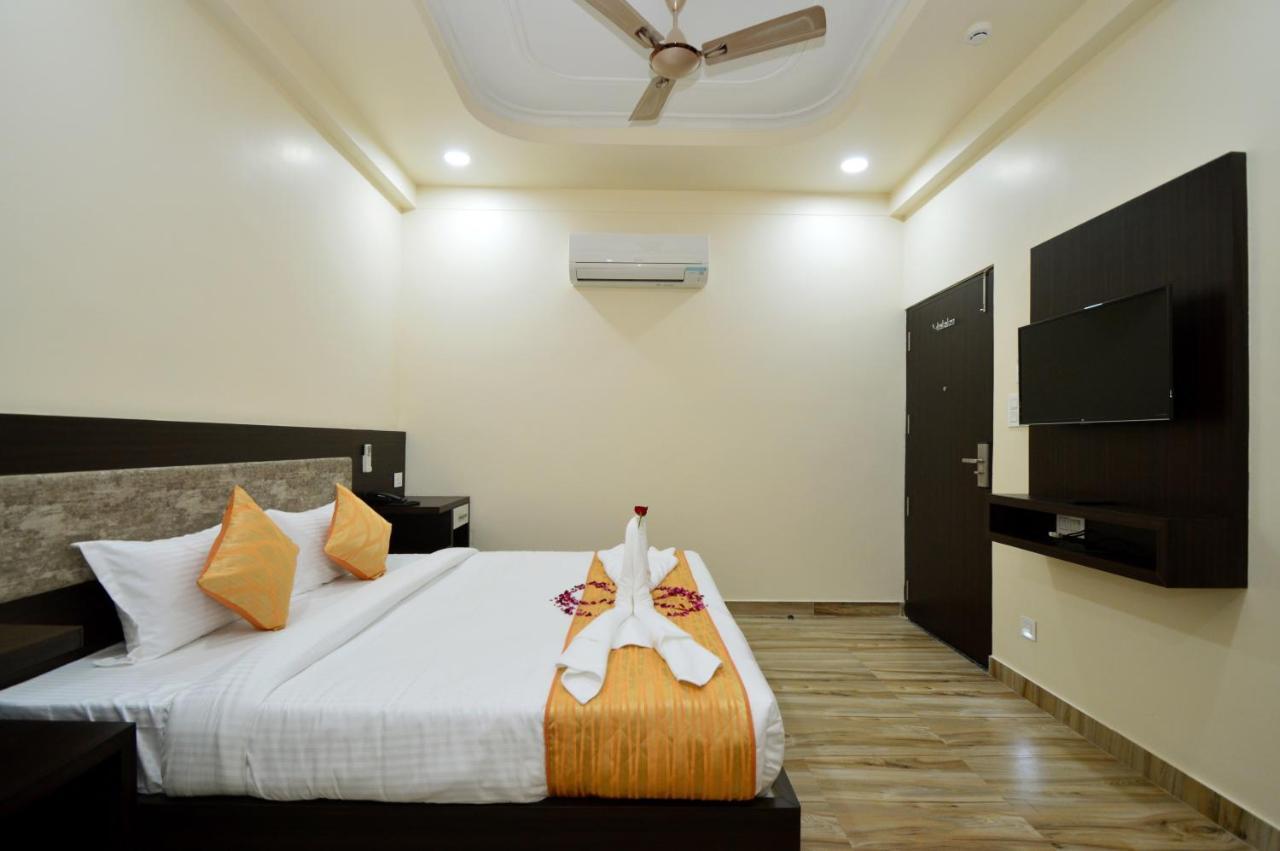 Kapish Home-All Pure Veg Jaipur Buitenkant foto